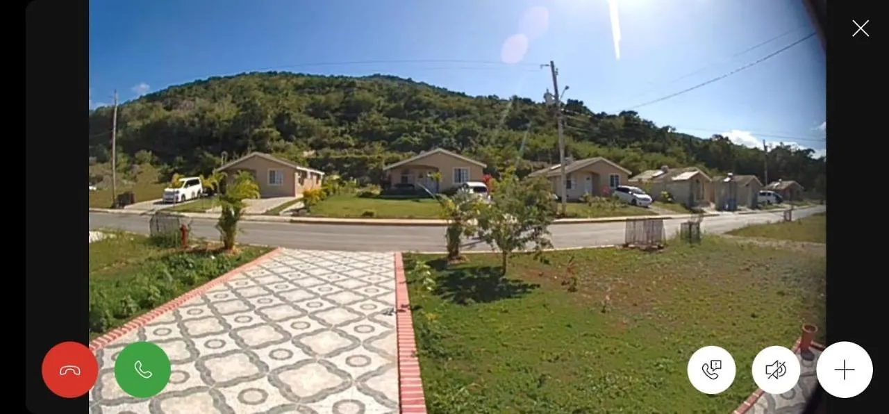 بيت للعطل Cheerful Two-Bedroom 1Bath, Wifi, Air Conditioning. مونتيغو باي